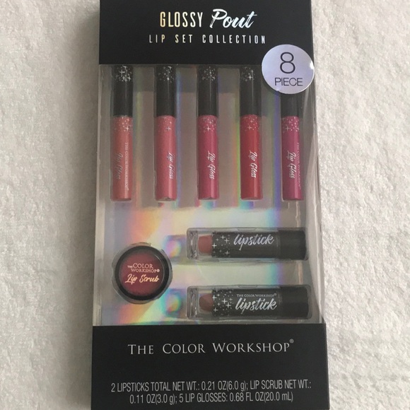 NWT Makeup Gift Set - Picture 7 of 8